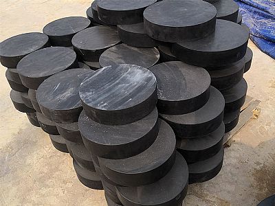 泾县板式橡胶支座由若干层橡胶片与薄钢板经加压硫化